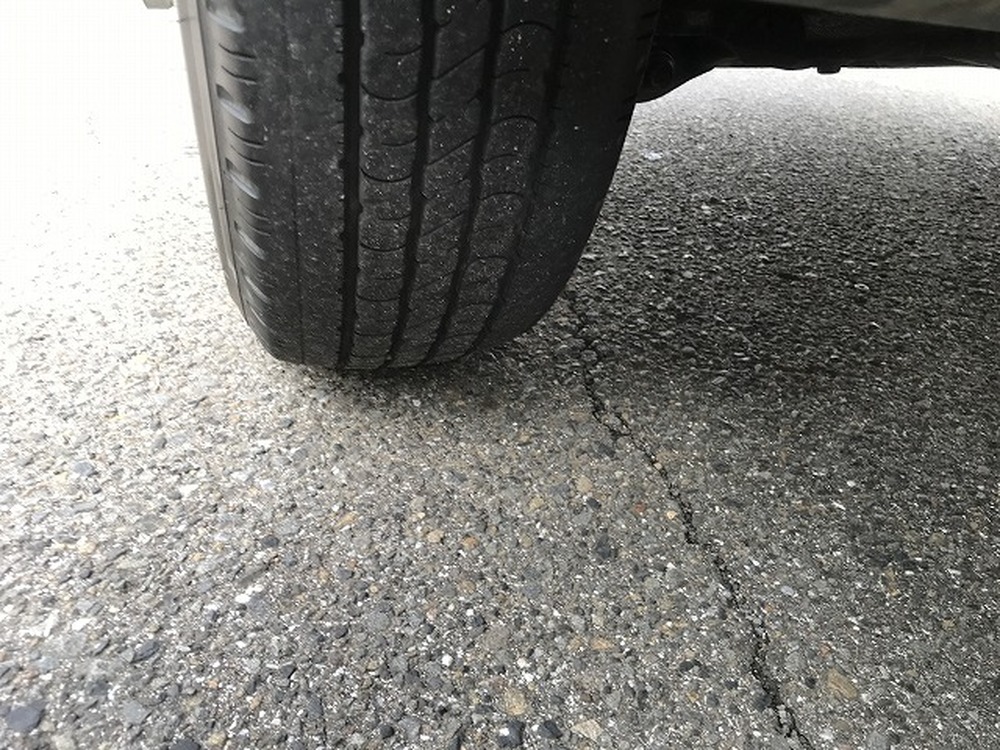 日野　デュトロ
