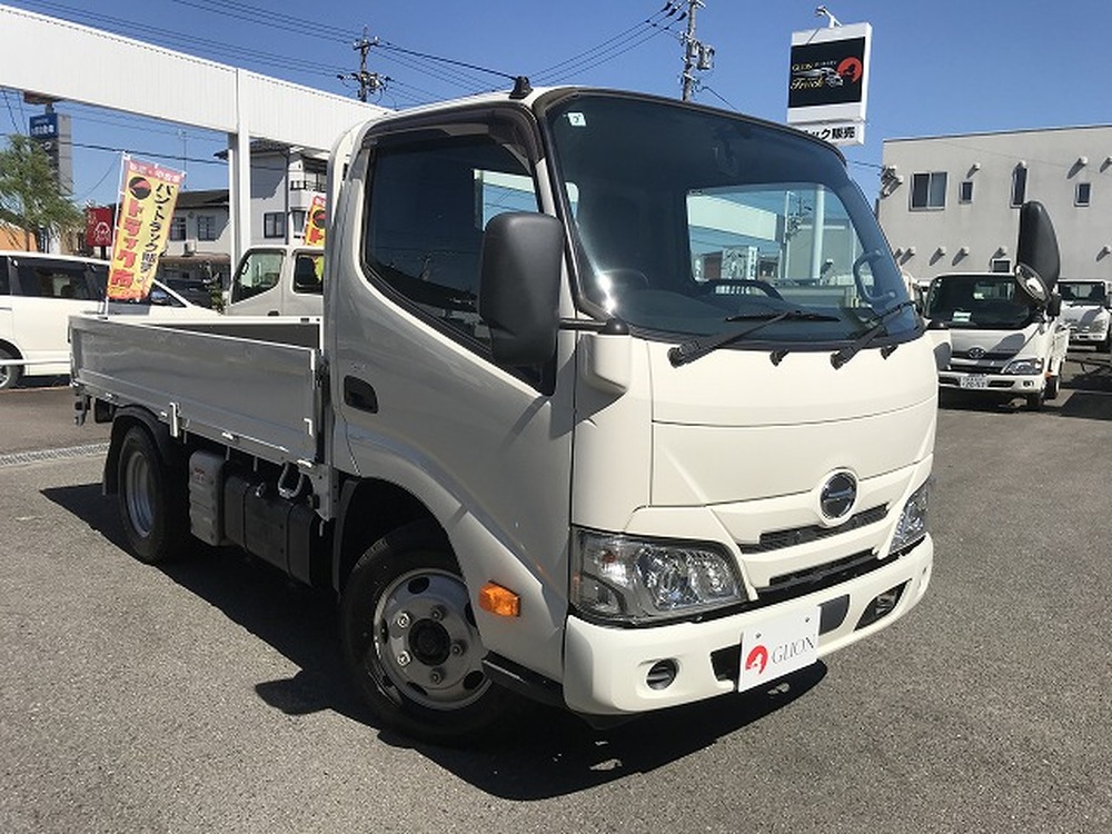 日野　デュトロ
