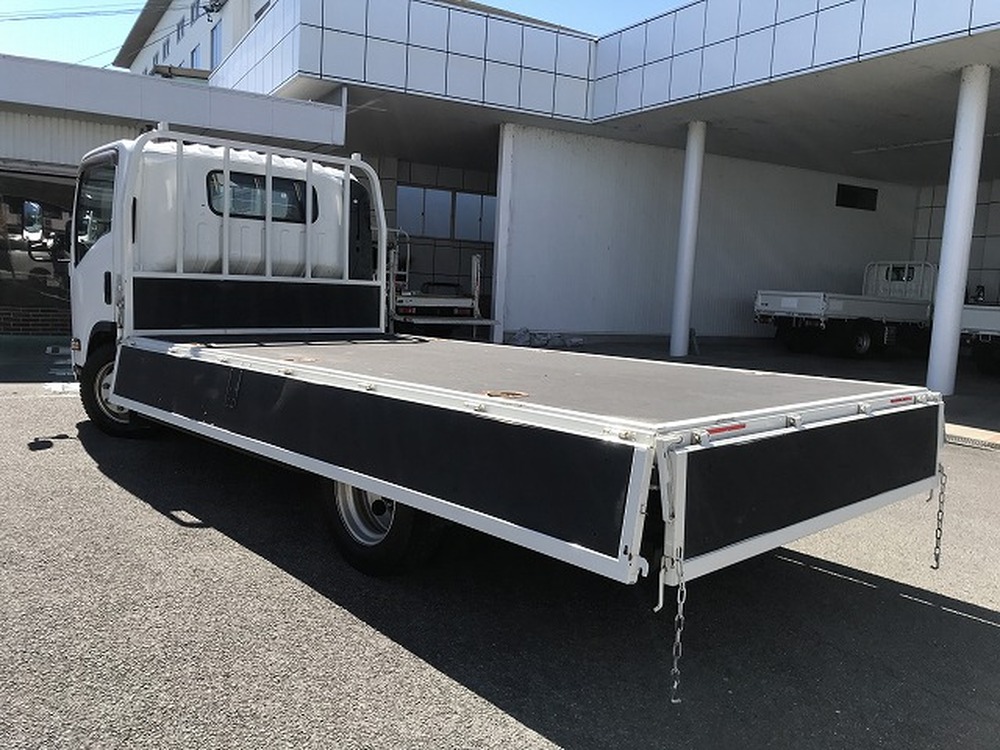 いすゞ　エルフ