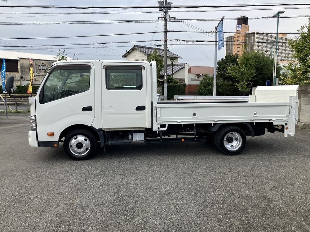 日野　デュトロ