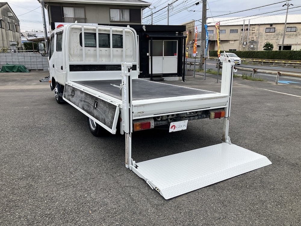 日野　デュトロ