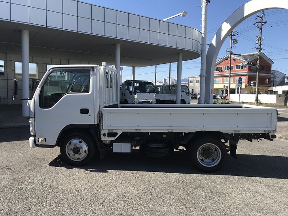 いすゞ　エルフ