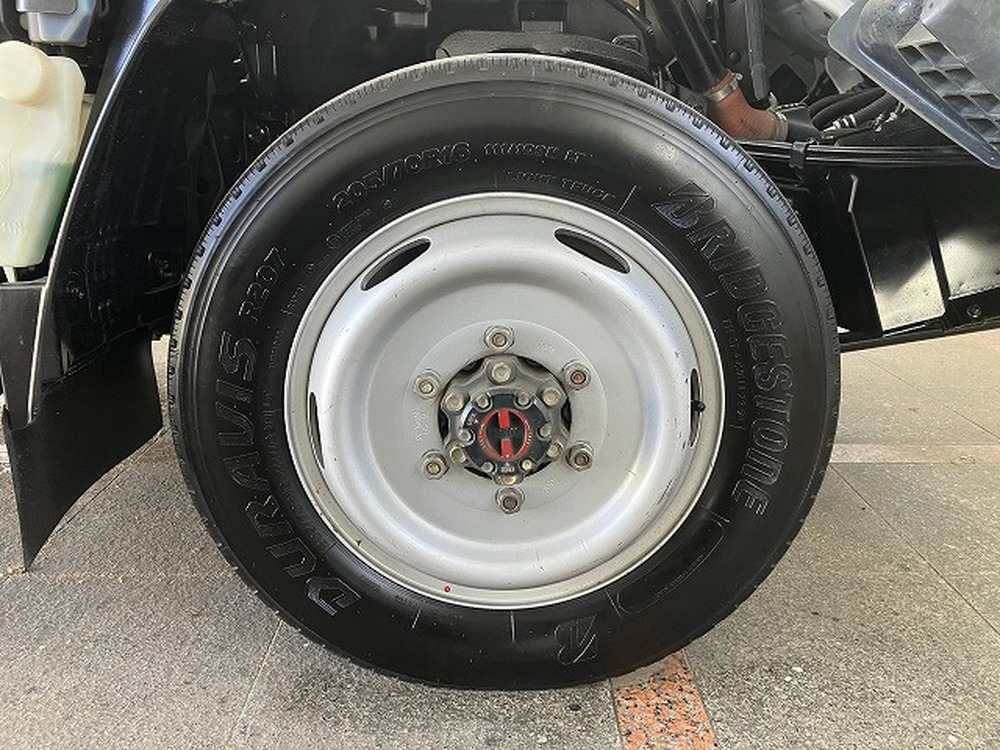 いすゞ　エルフ