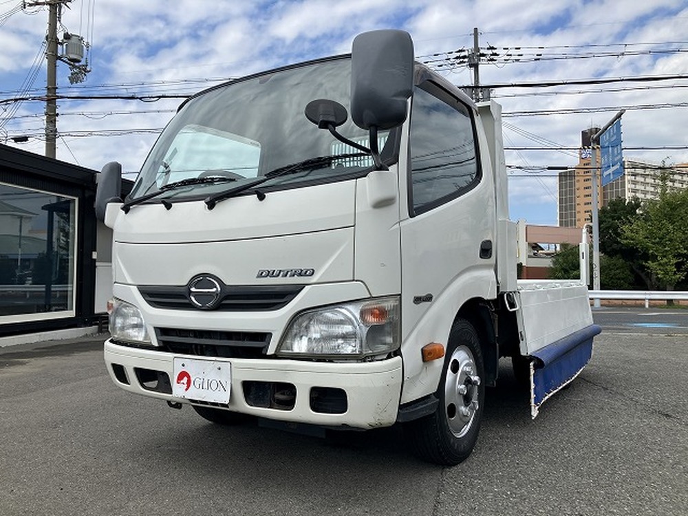日野　デュトロ