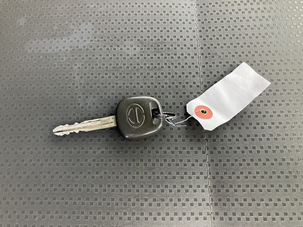 日野　デュトロ