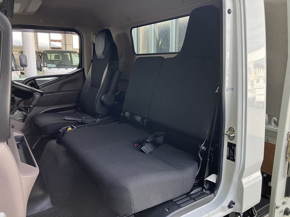 三菱ふそう　キャンター