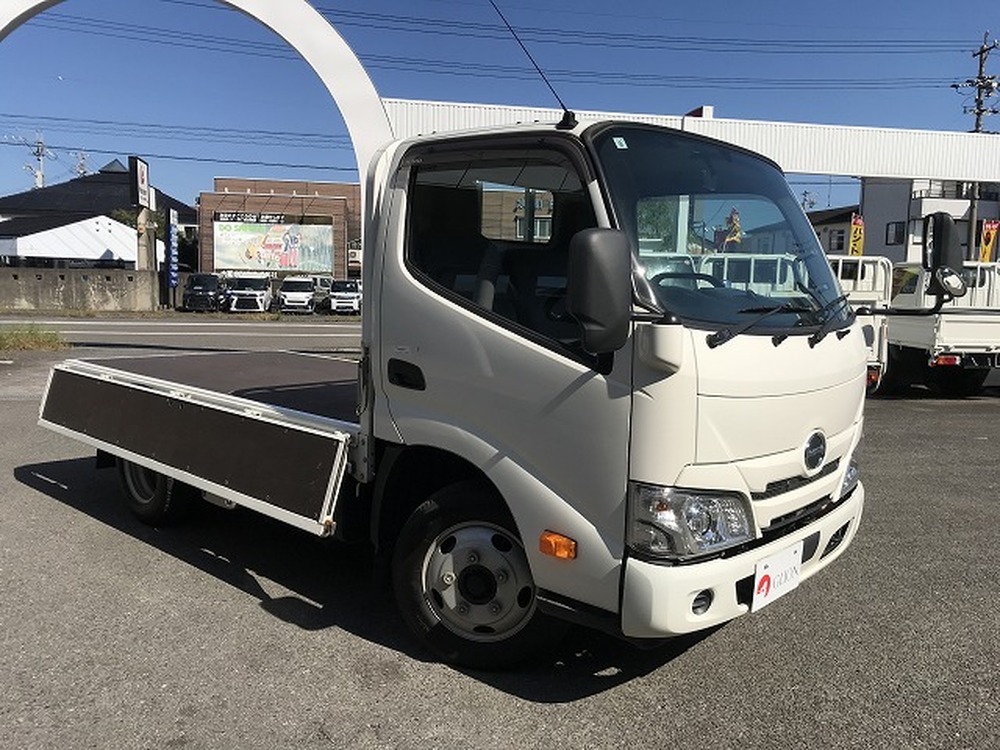 日野　デュトロ