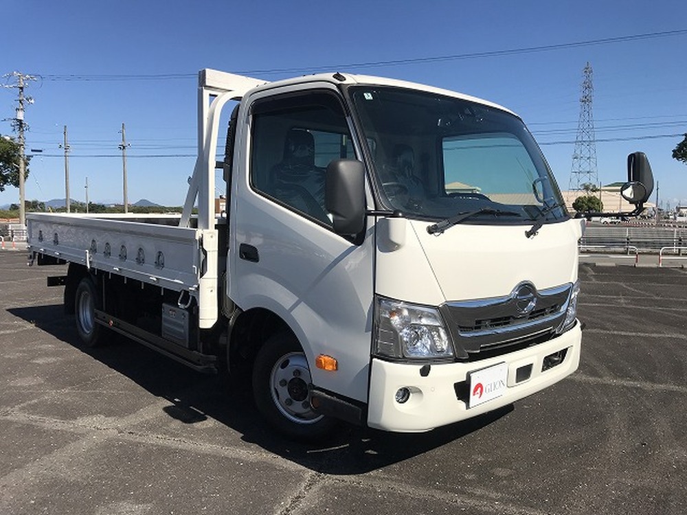 日野　デュトロ