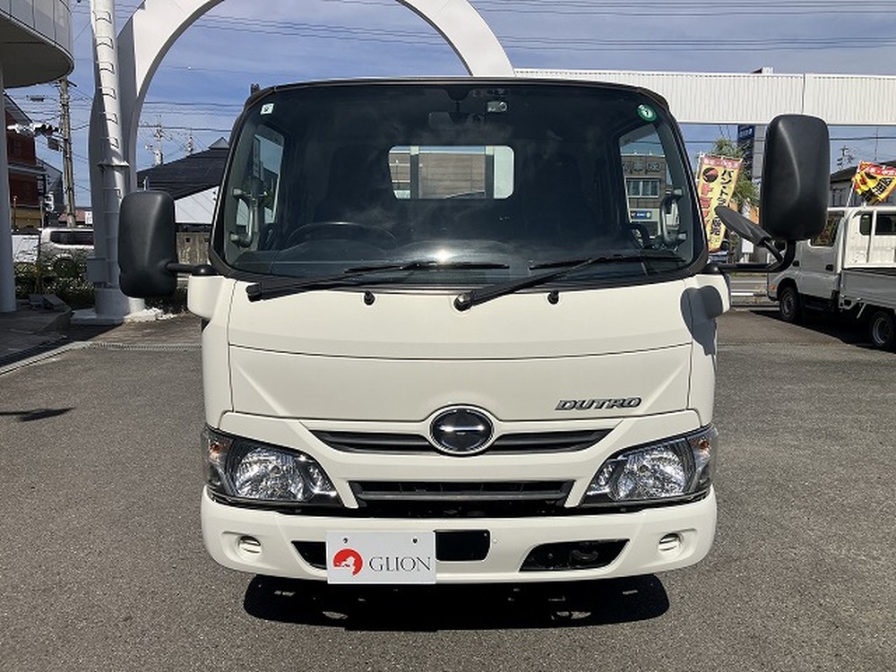 日野　デュトロ