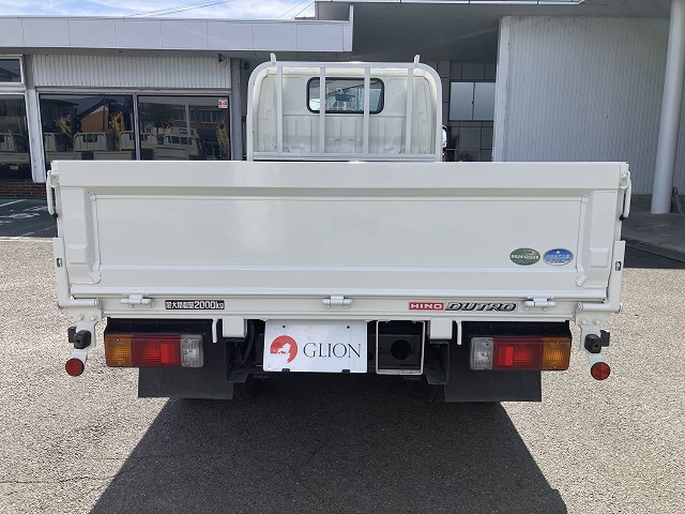 日野　デュトロ