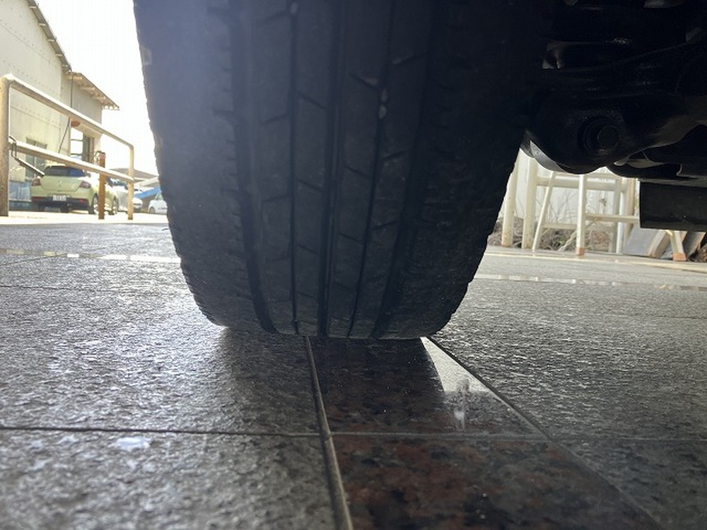 日野　デュトロ
