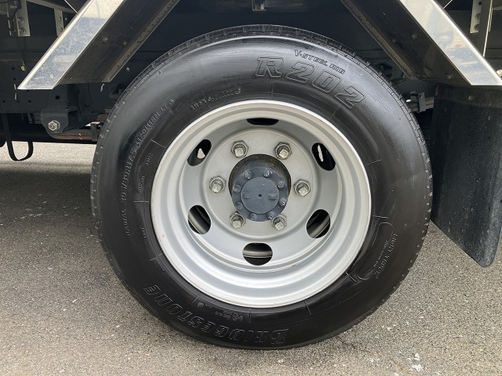 いすゞ　エルフ