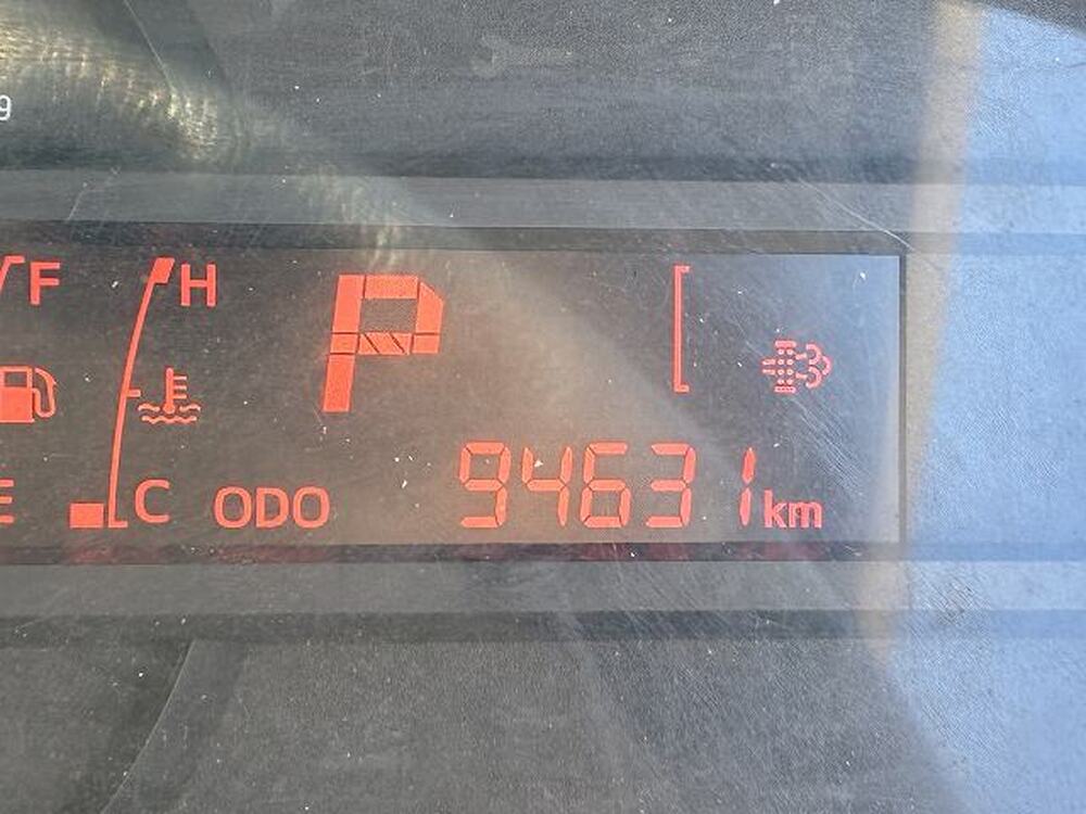日野　デュトロ