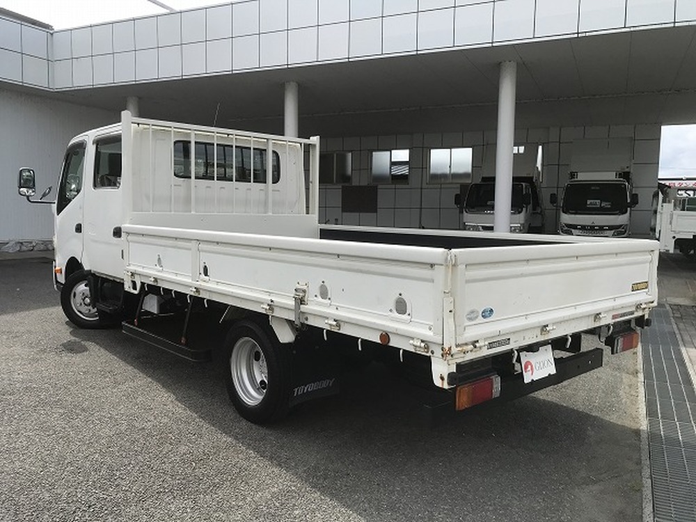 日野　デュトロ