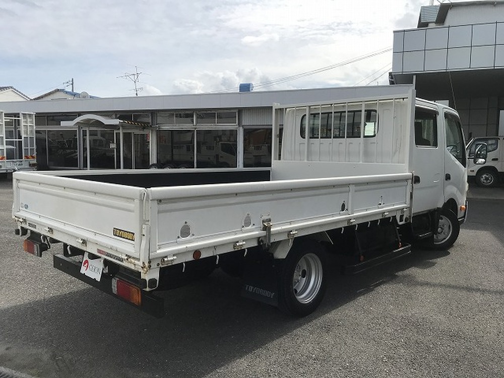 日野　デュトロ