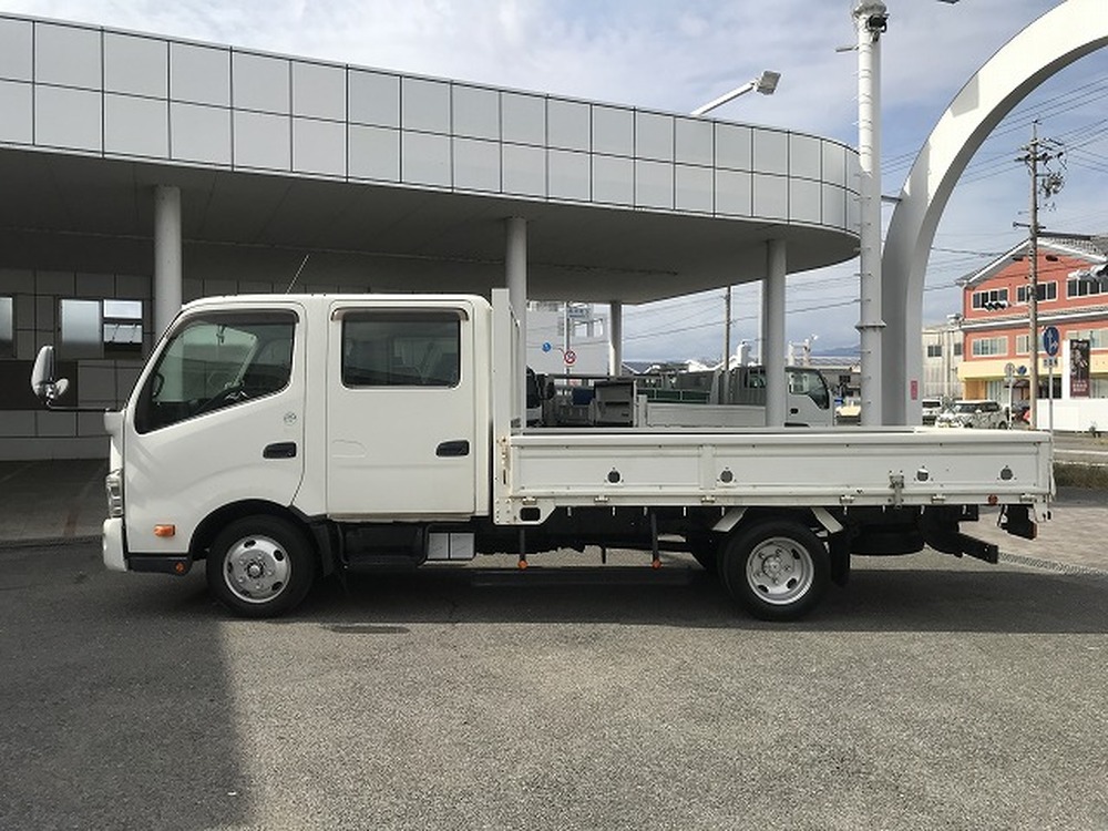 日野　デュトロ