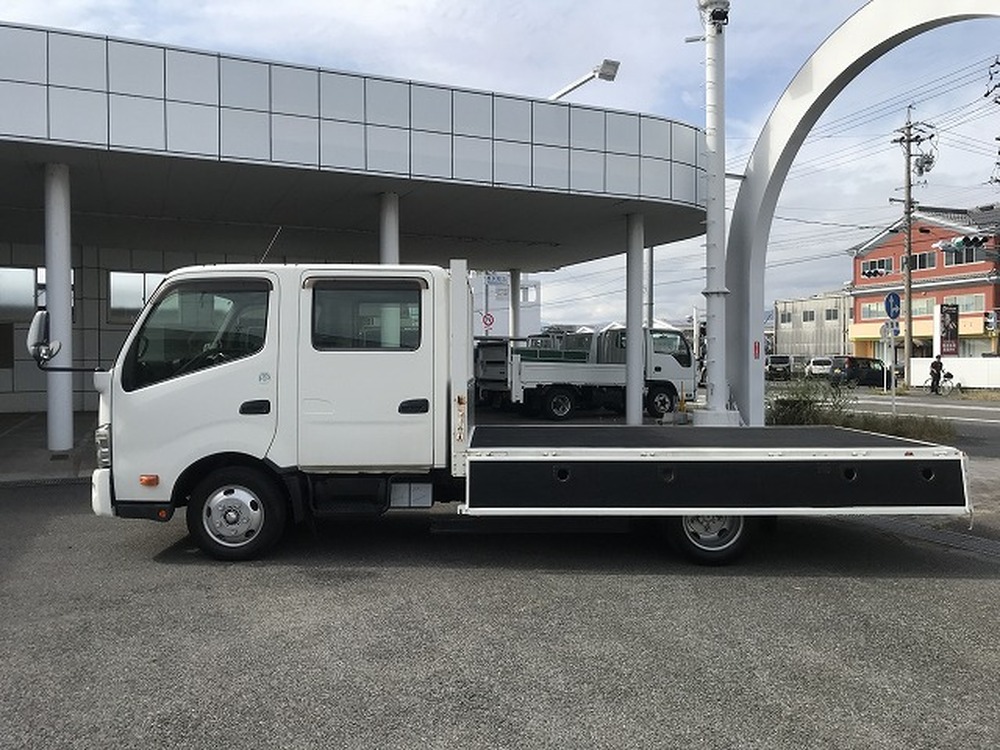 日野　デュトロ