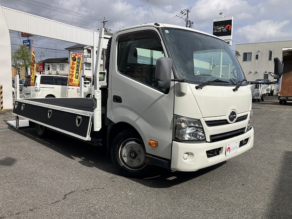日野　デュトロ